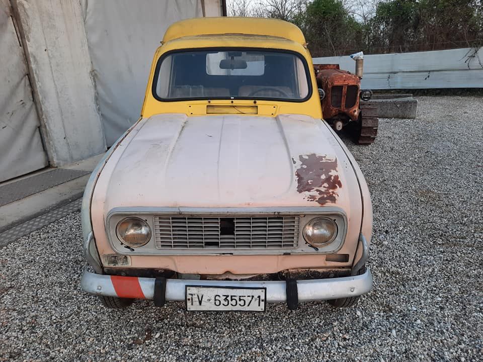 Renault 4 Furgonette anno 1985 3