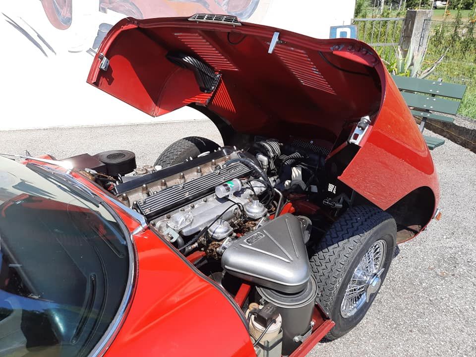 Jaguar E Type 4200 Coupè del 1969 23
