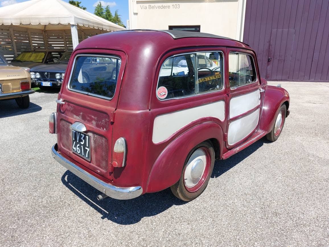 Fiat Topolino Giardinetta del 1954 10