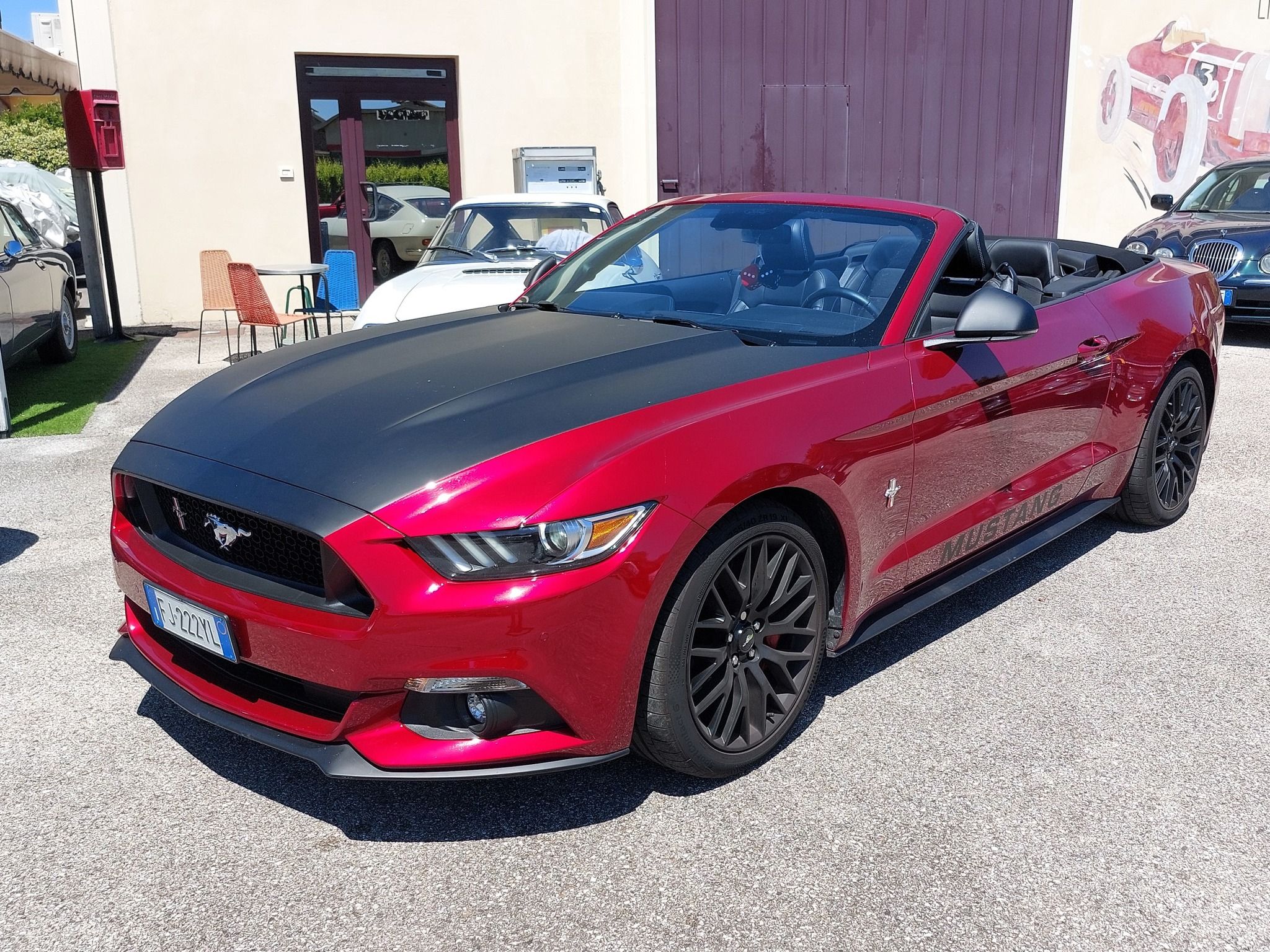 Ford Mustang Convertibile del 2017 13