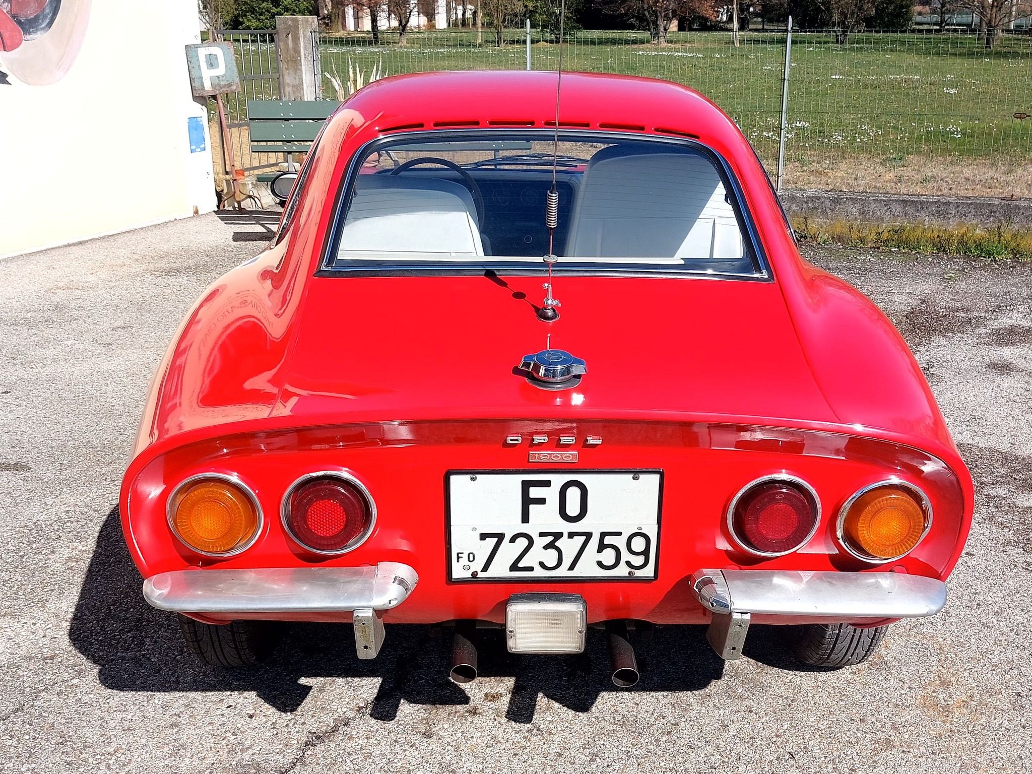 Opel 1900 GT del 1972 6