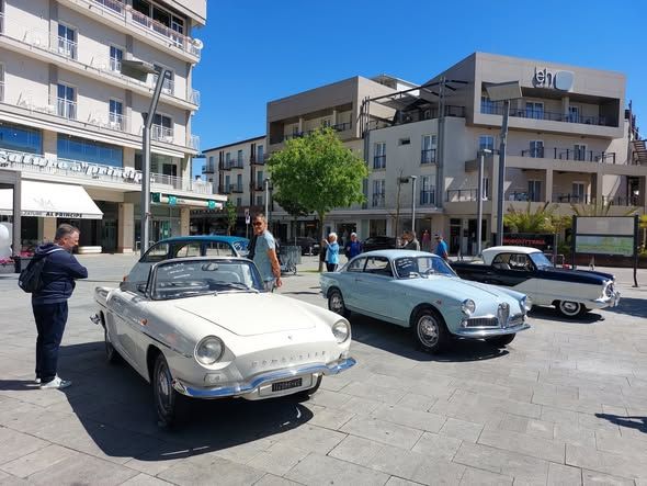 Renault Caravelle del 1966 8