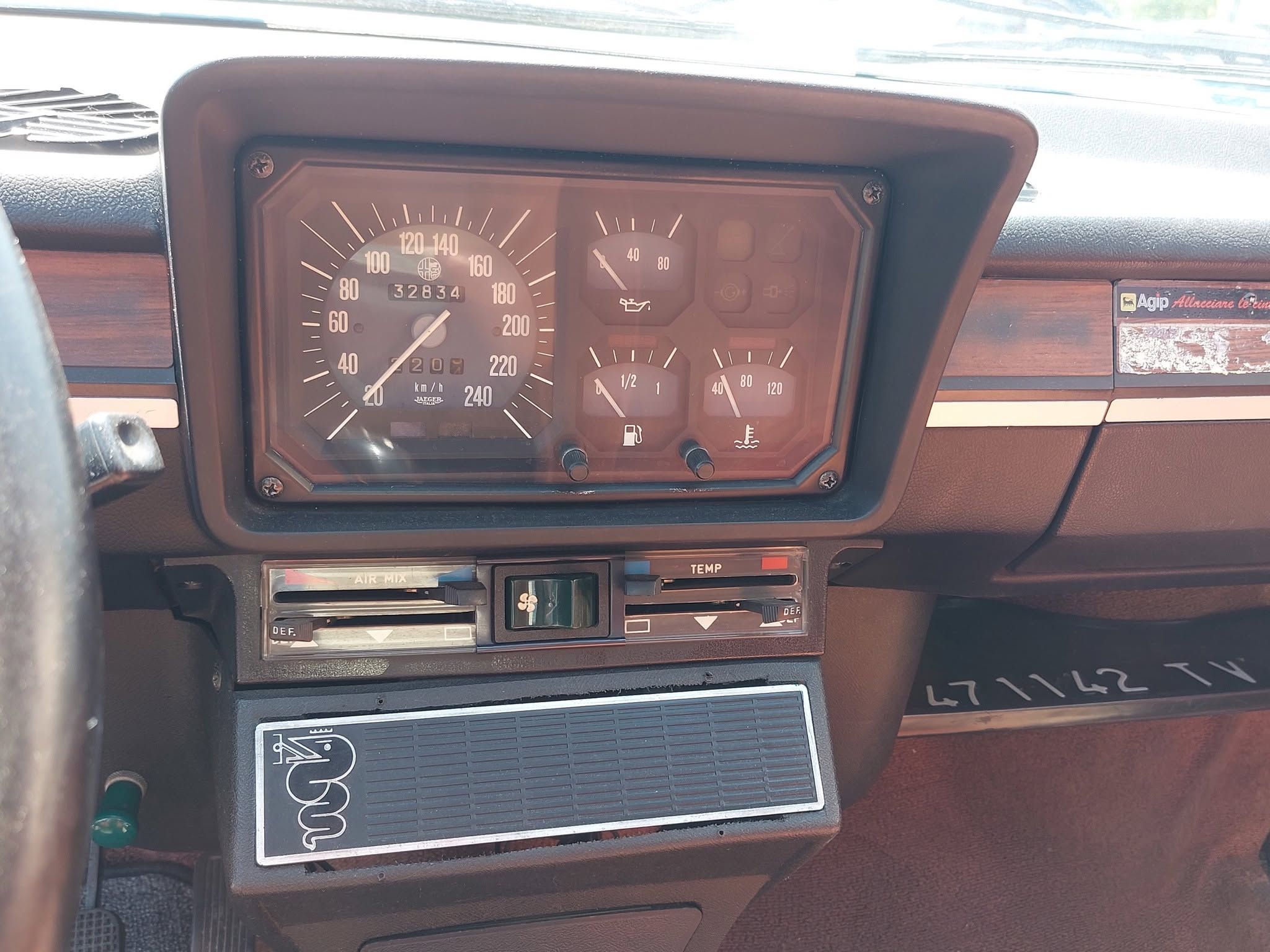 Alfa Romeo GTV 2000 del 1980 5