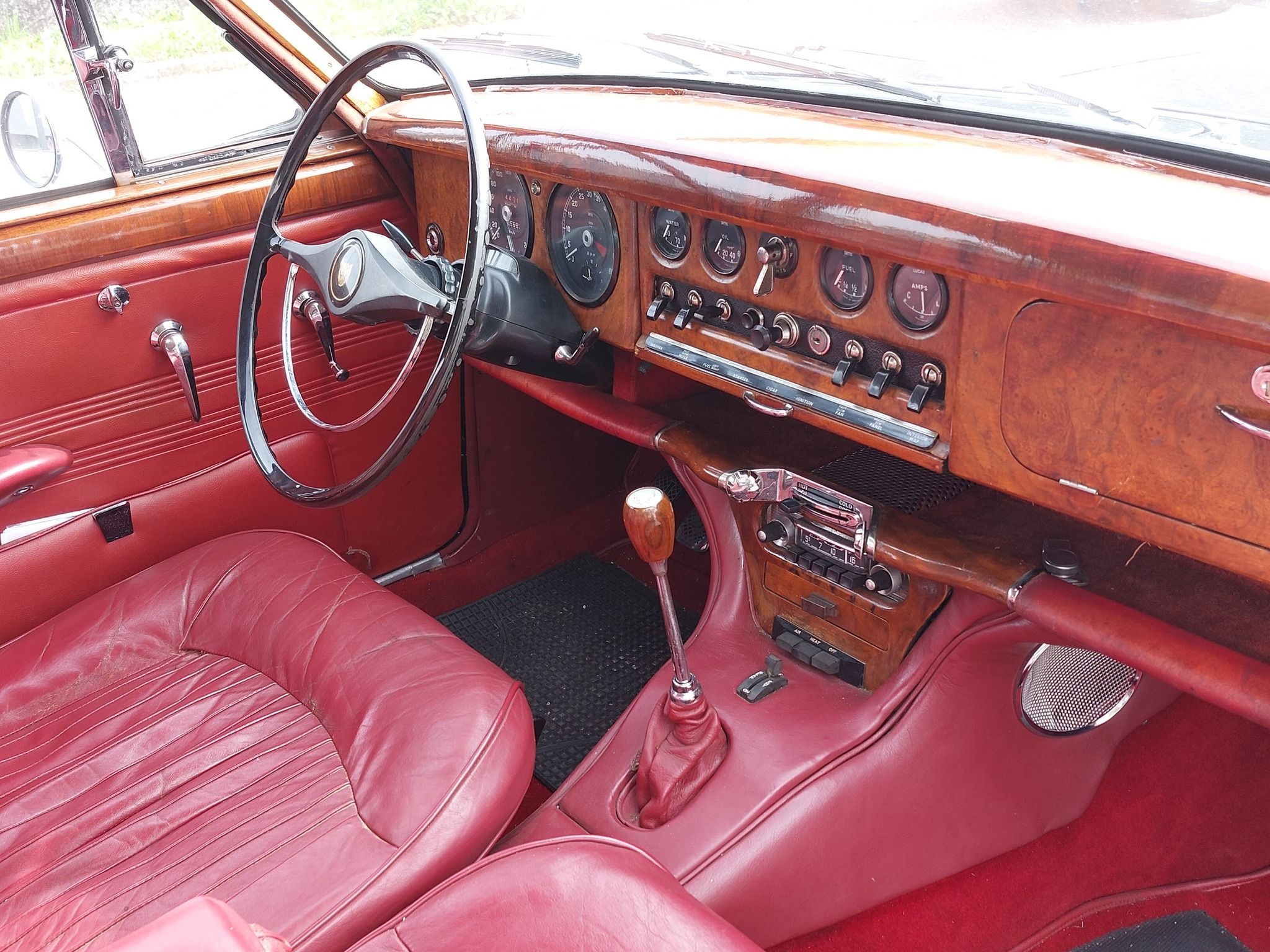 Jaguar 3.8 S del 1966 9