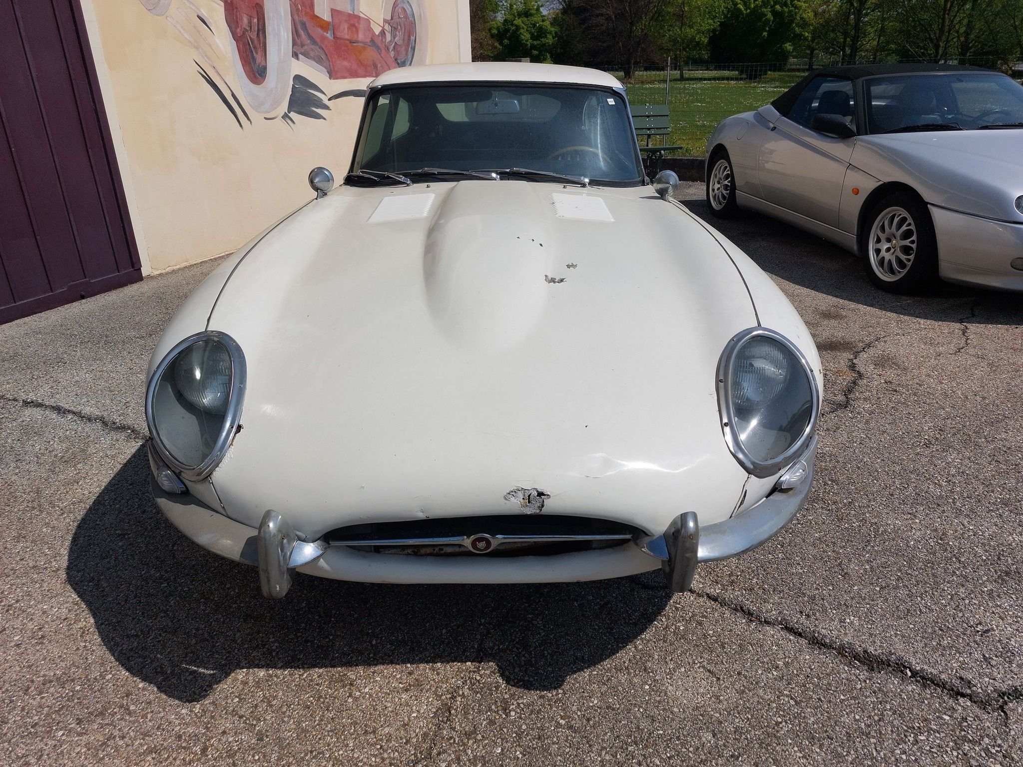 Jaguar E Type 4200 Coupè del 1966 (Prima Serie) 2