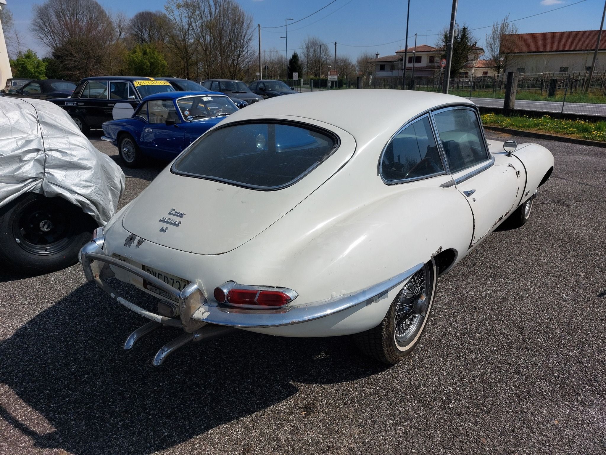 Jaguar E Type 4200 Coupè del 1966 (Prima Serie) 15
