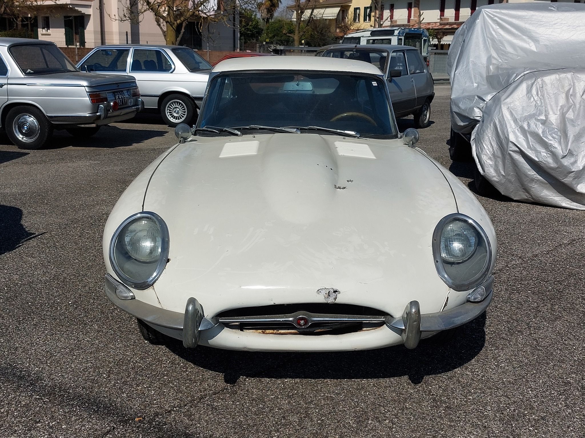 Jaguar E Type 4200 Coupè del 1966 (Prima Serie) 21
