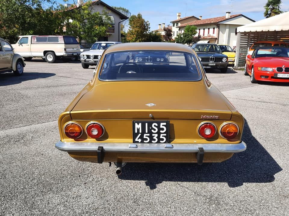 Opel Manta 1200 Lusso del 1973 12