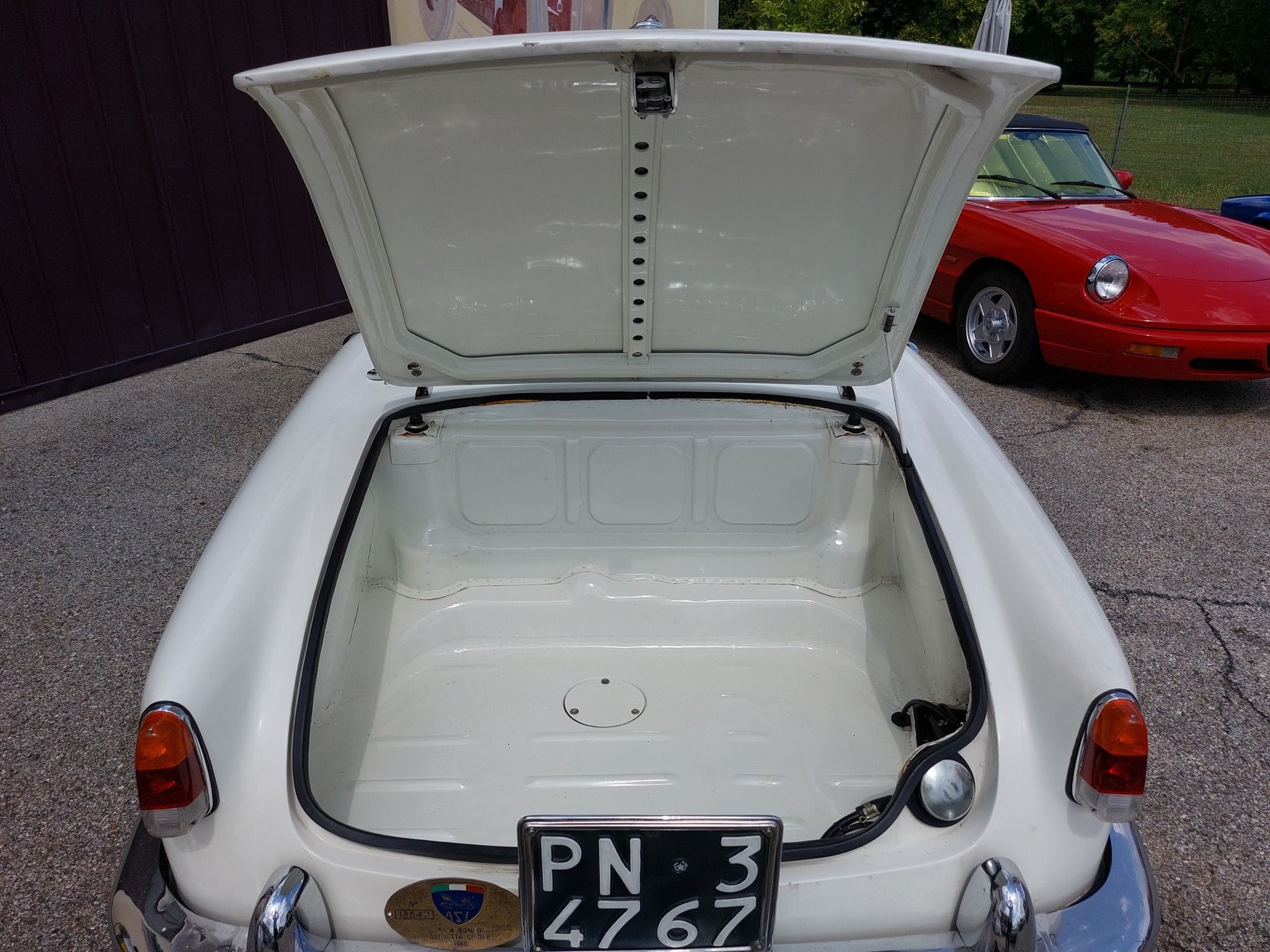 Alfa Romeo Giulietta Spider 1300 del 1960 ( la Seconda Serie ) 14