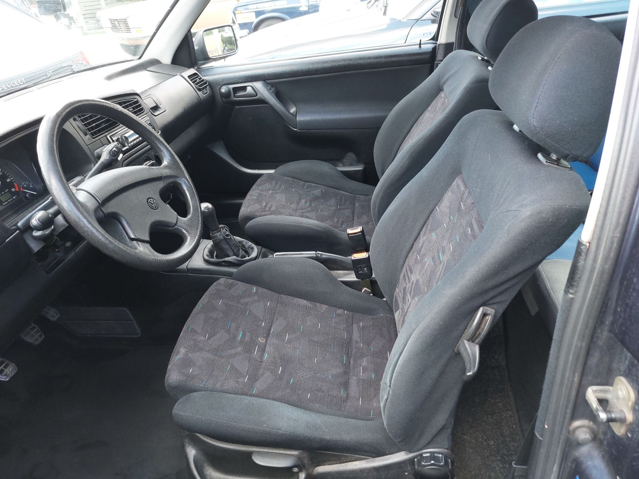 Volkswagen Golf GTI del 1993 (Terza Serie) 5