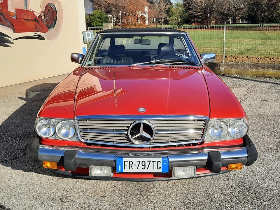 560 SL del 1986 3