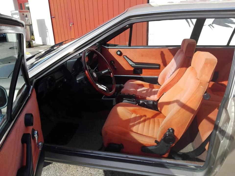 Alfa Romeo GTV 2000 del 1980 4