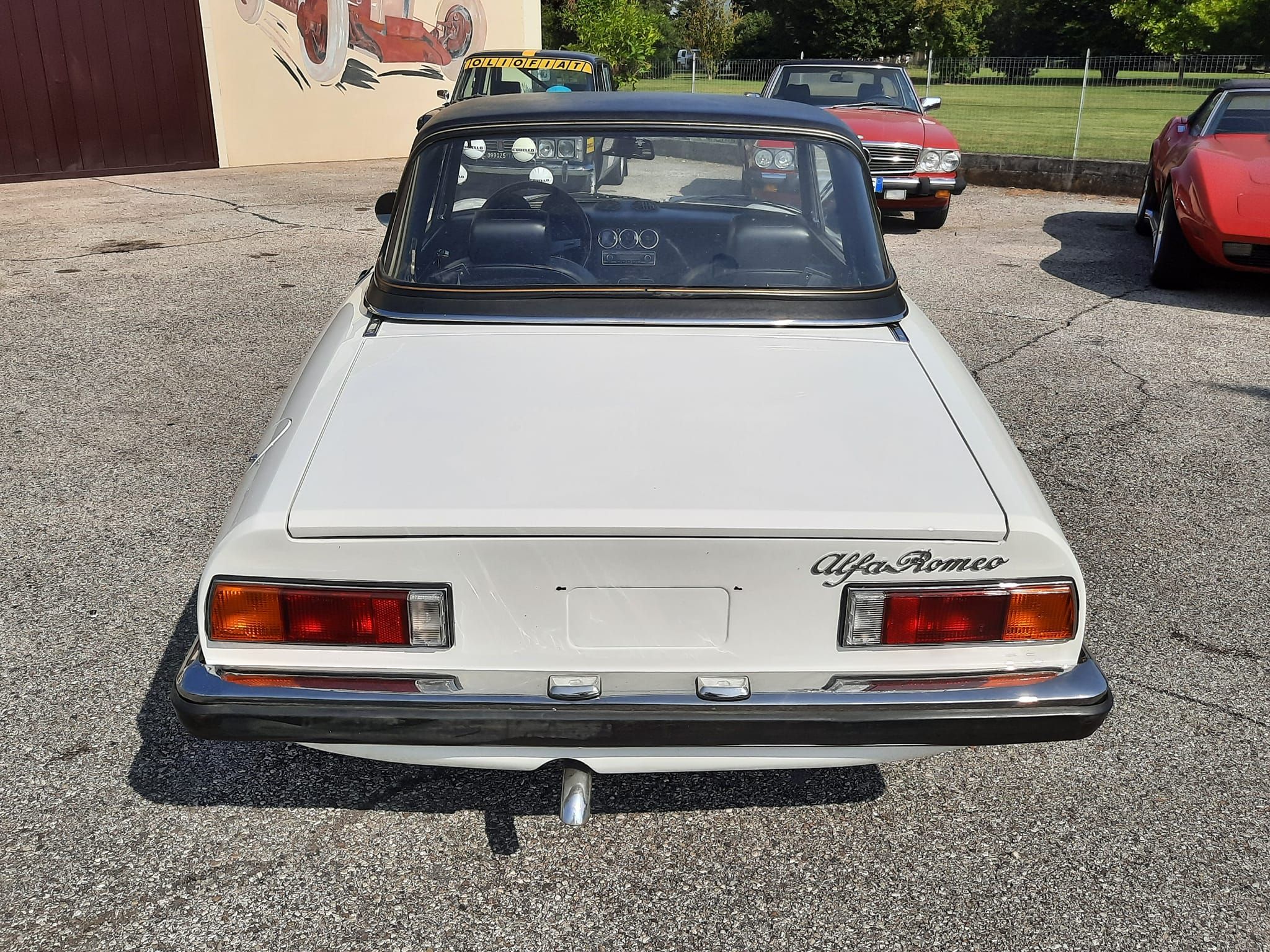 Alfa Romeo Duetto 2000 Spider Veloce del 1975 8