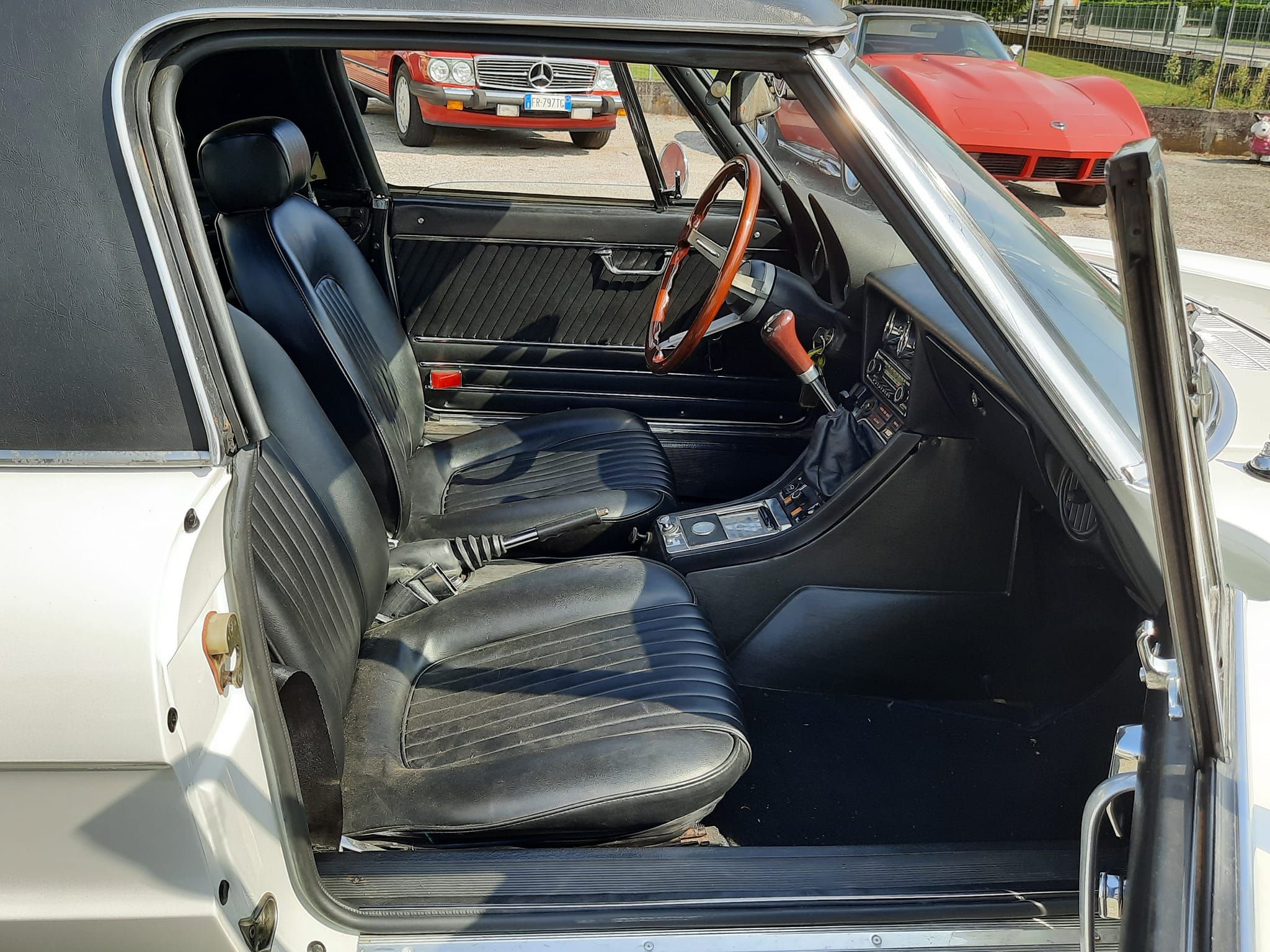 Alfa Romeo Duetto 2000 Spider Veloce del 1975 12