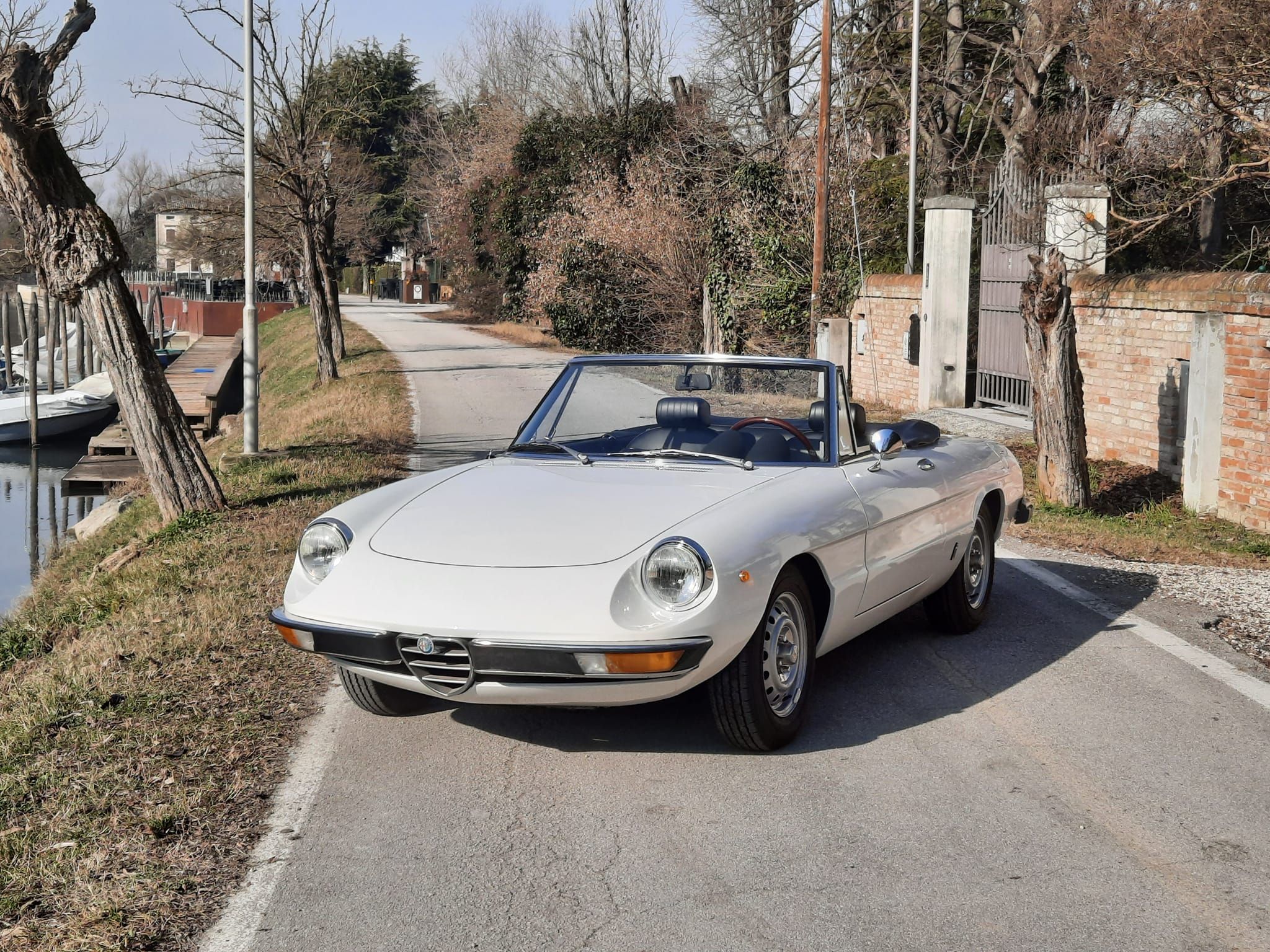 Alfa Romeo Duetto 2000 Spider Veloce del 1975 24