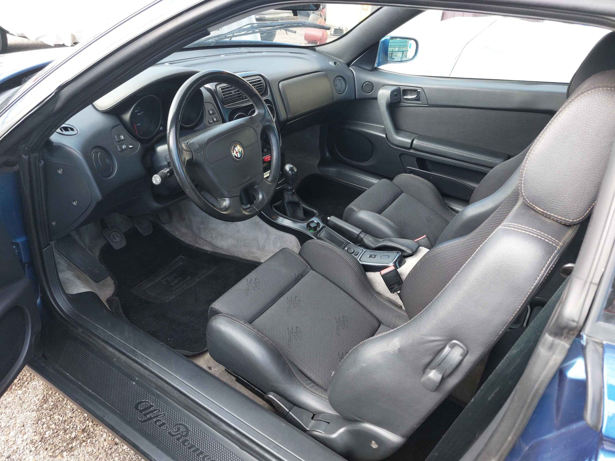 Alfa Romeo GTV 2000 V 6 del 1996 4
