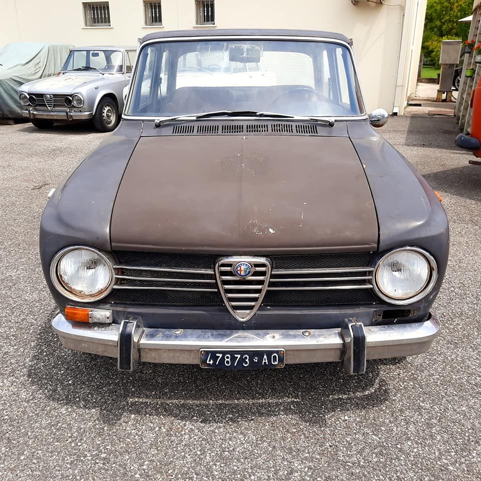 Alfa Romeo Giulia 1300 Ti del 1967 3