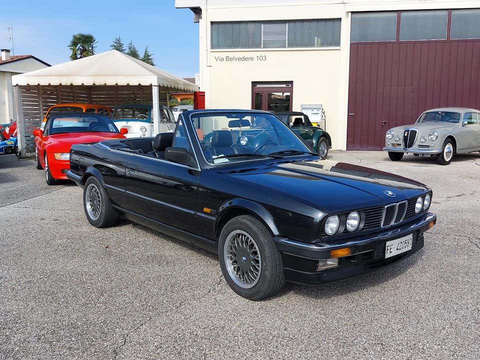 BMW 325 Cabriolet del 1988 3