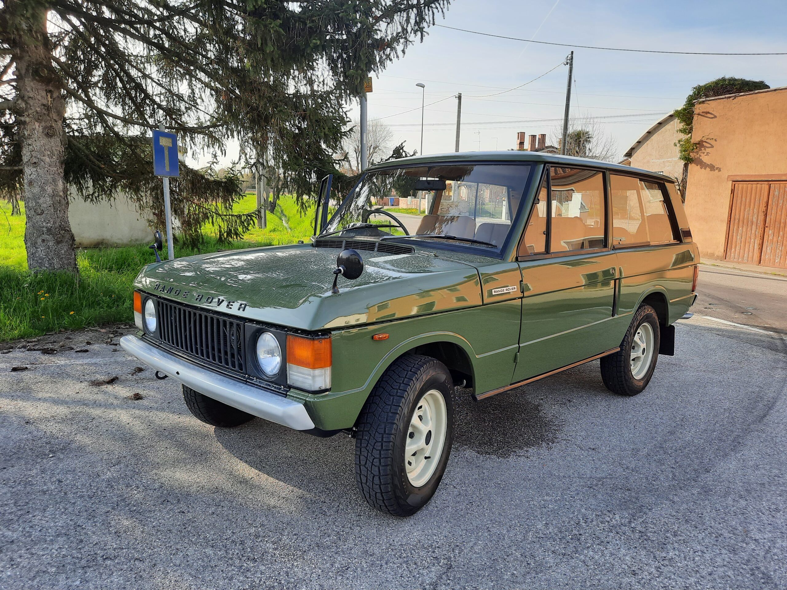 Range Rover Classic Tre Porte del 1971 Suffisso A 8