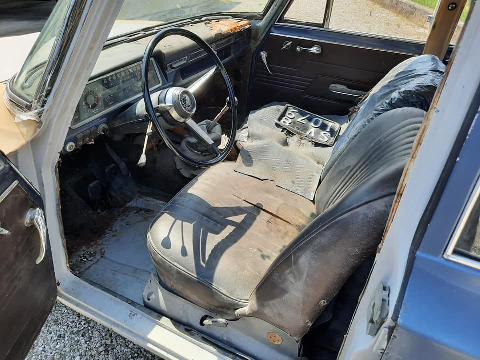 Alfa Romeo Giulia 1300 Ti del 1967 5