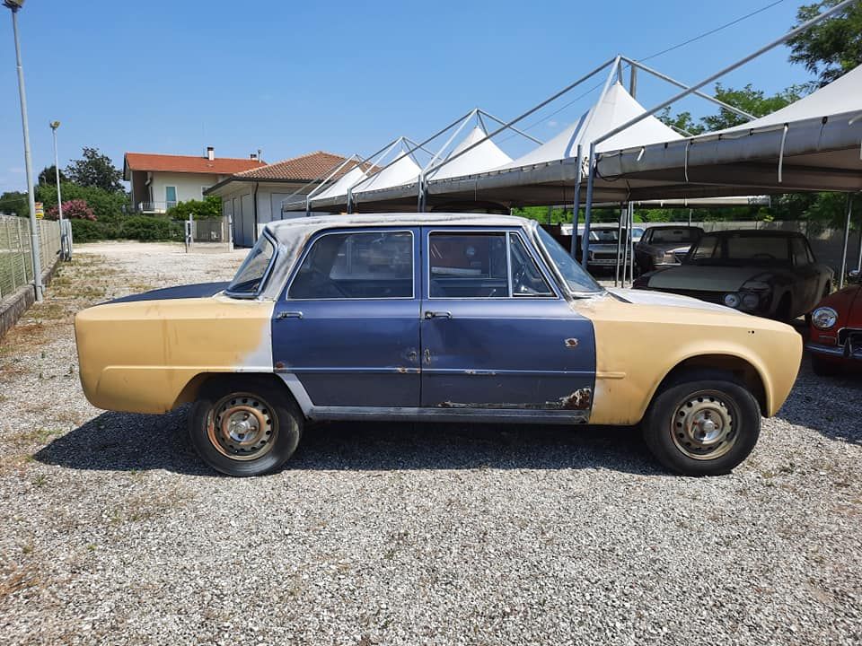 Alfa Romeo Giulia 1300 Ti del 1967 18