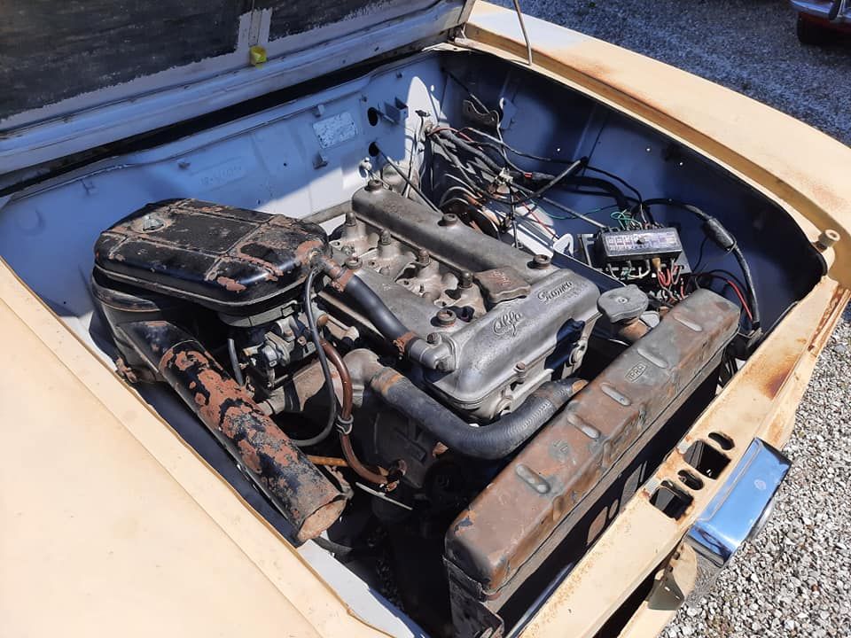 Alfa Romeo Giulia 1300 Ti del 1967 28