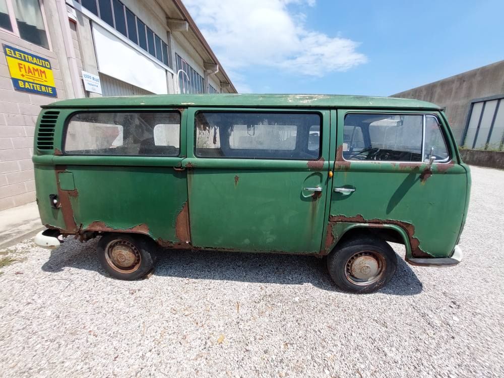 Volkswagen T 2 Pulmino del 1971 6