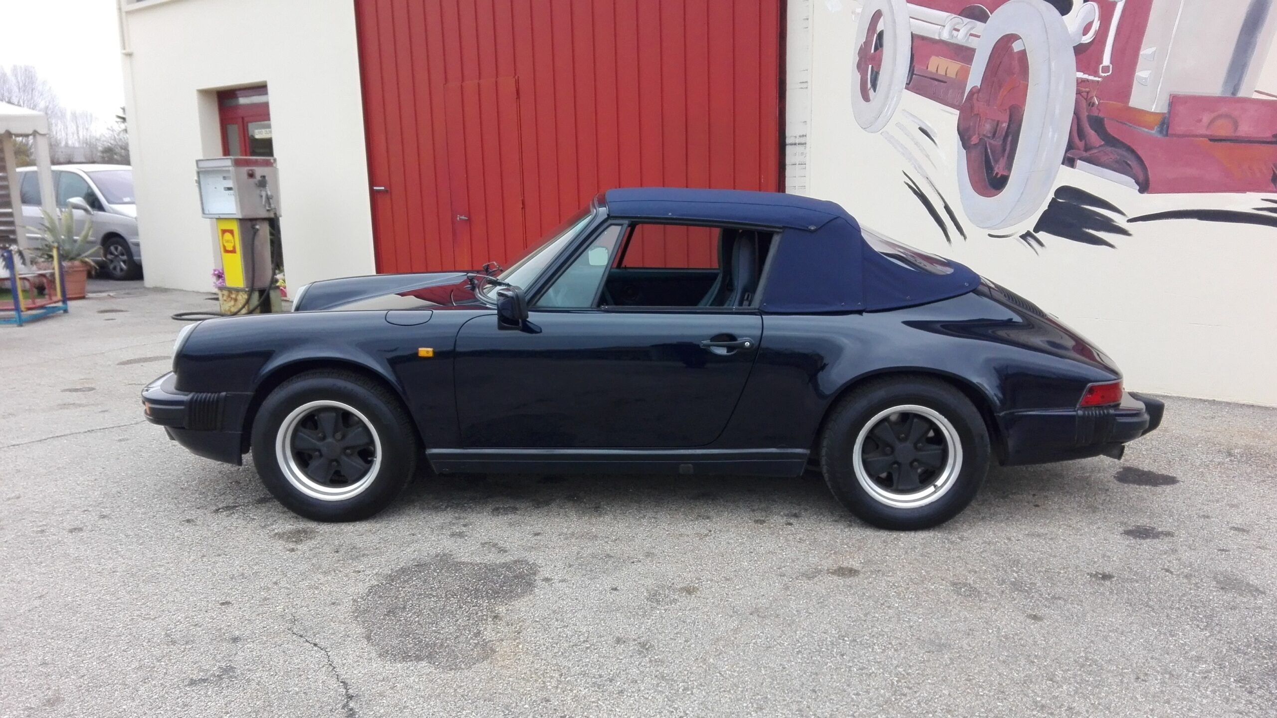 Porsche 911 3200 Cabrio del 1986 3