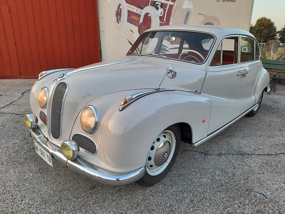 BMW 501 Saloon del 1958 5