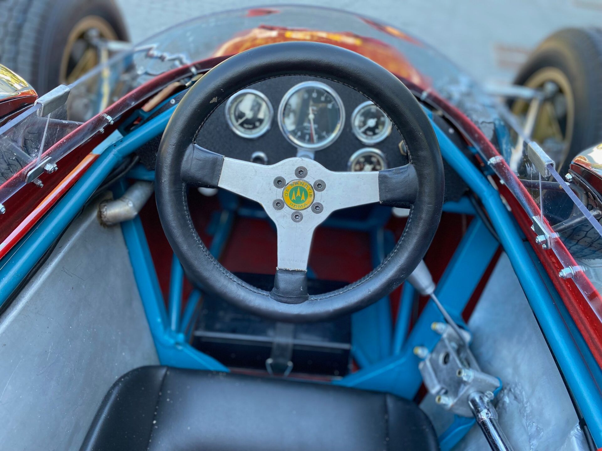 F3 11
