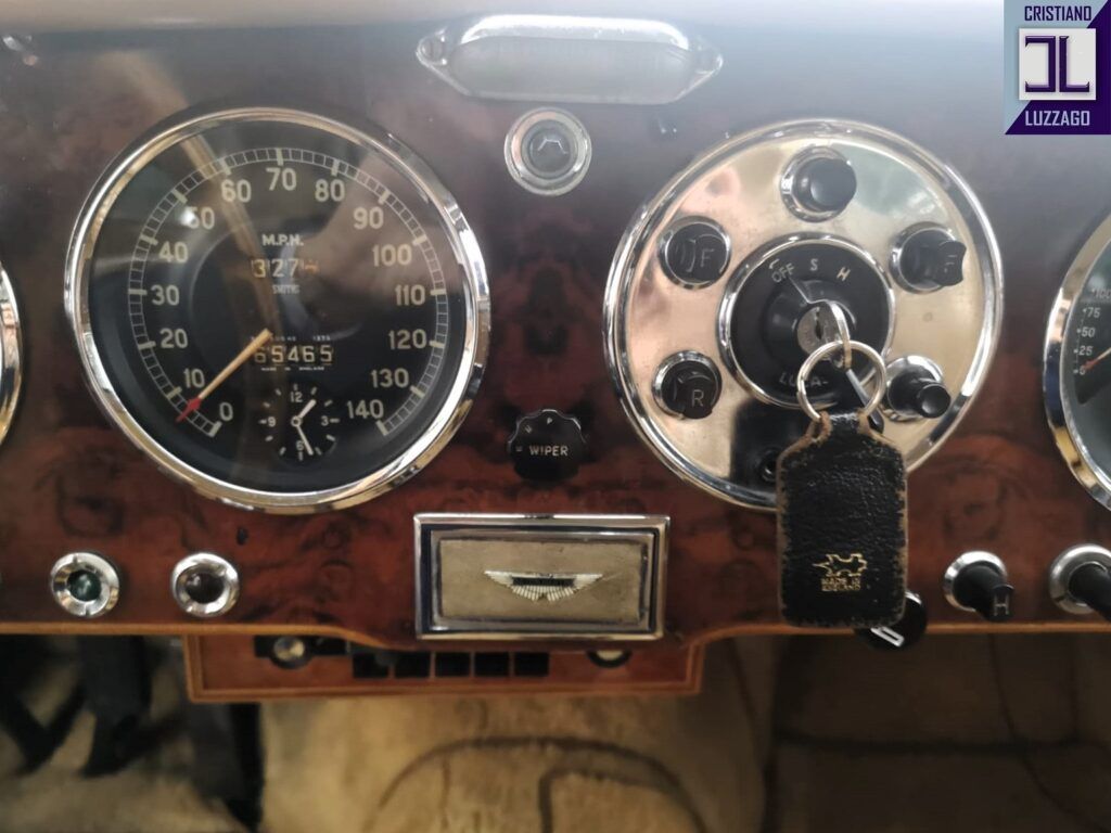 Aston Martin Db2/4 Saloon 34