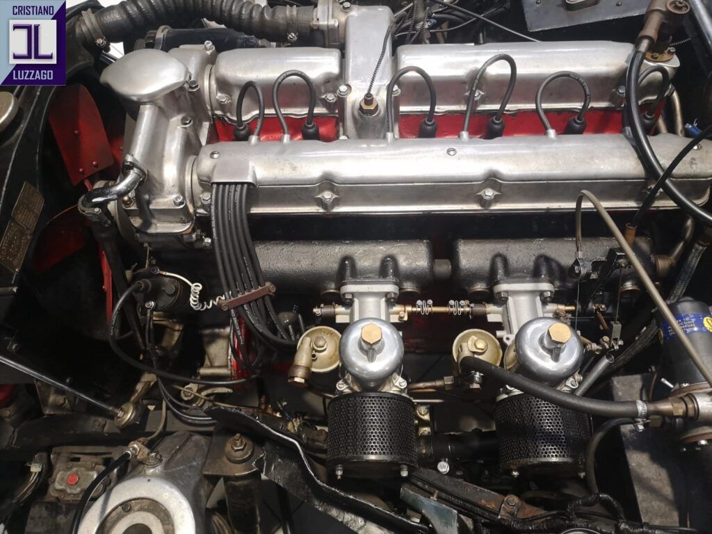 Aston Martin Db2/4 Saloon 44