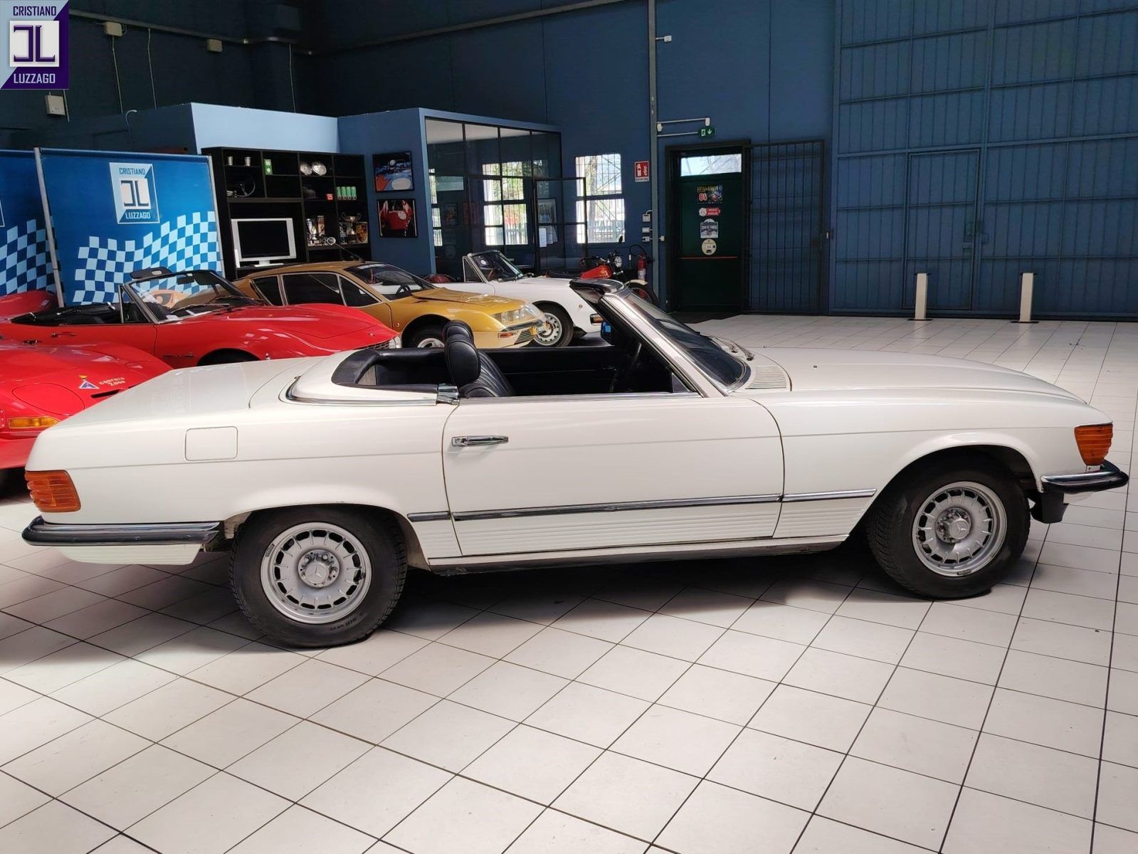280 Sl W107 8