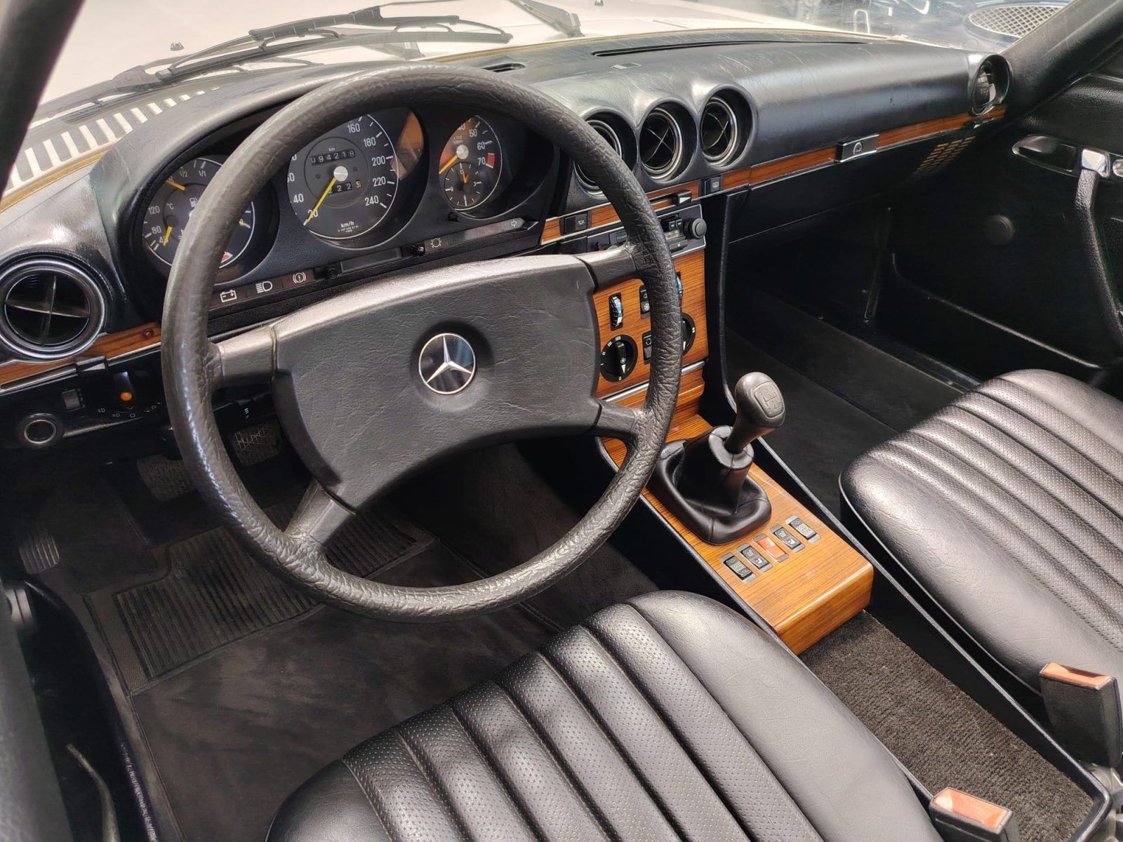 280 Sl W107 33