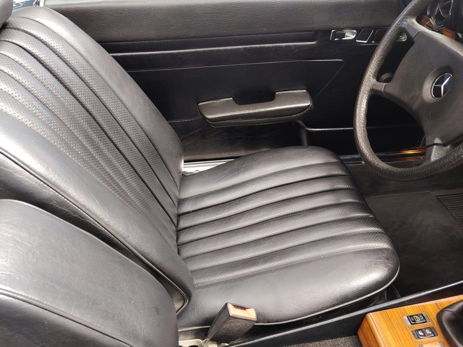 280 Sl W107 43
