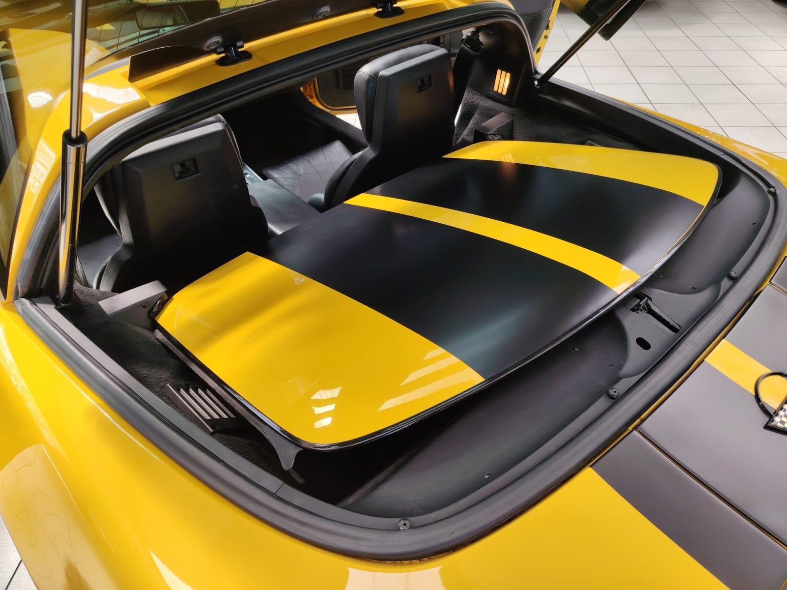 Chevrolet Corvette C4 Crossfire 36