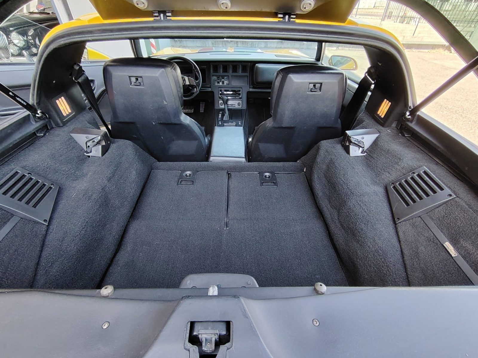 Chevrolet Corvette C4 Crossfire 43
