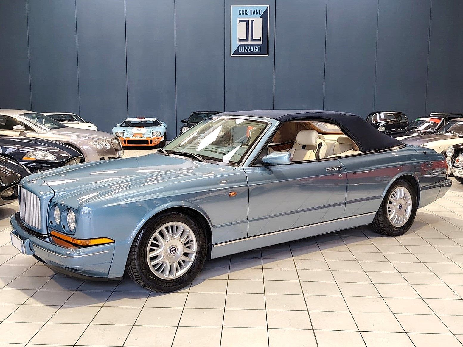 Bentley Azure 3
