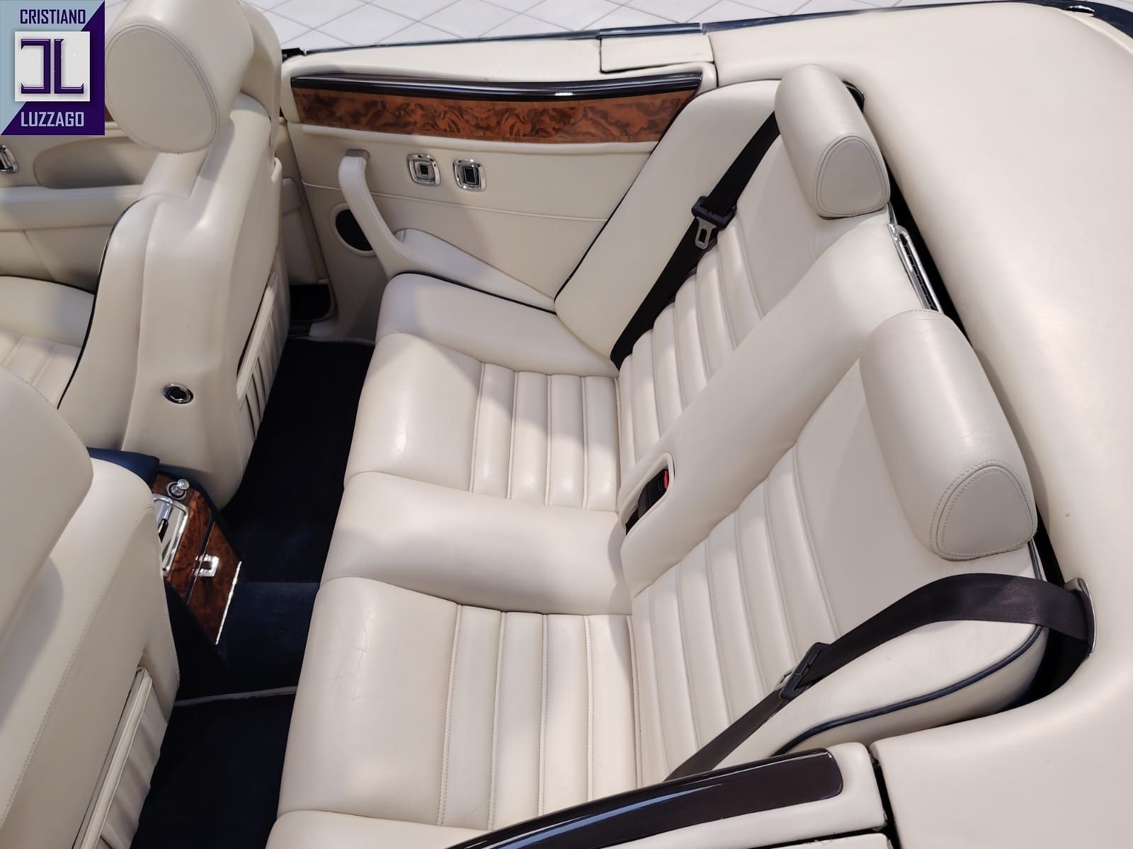Bentley Azure 45