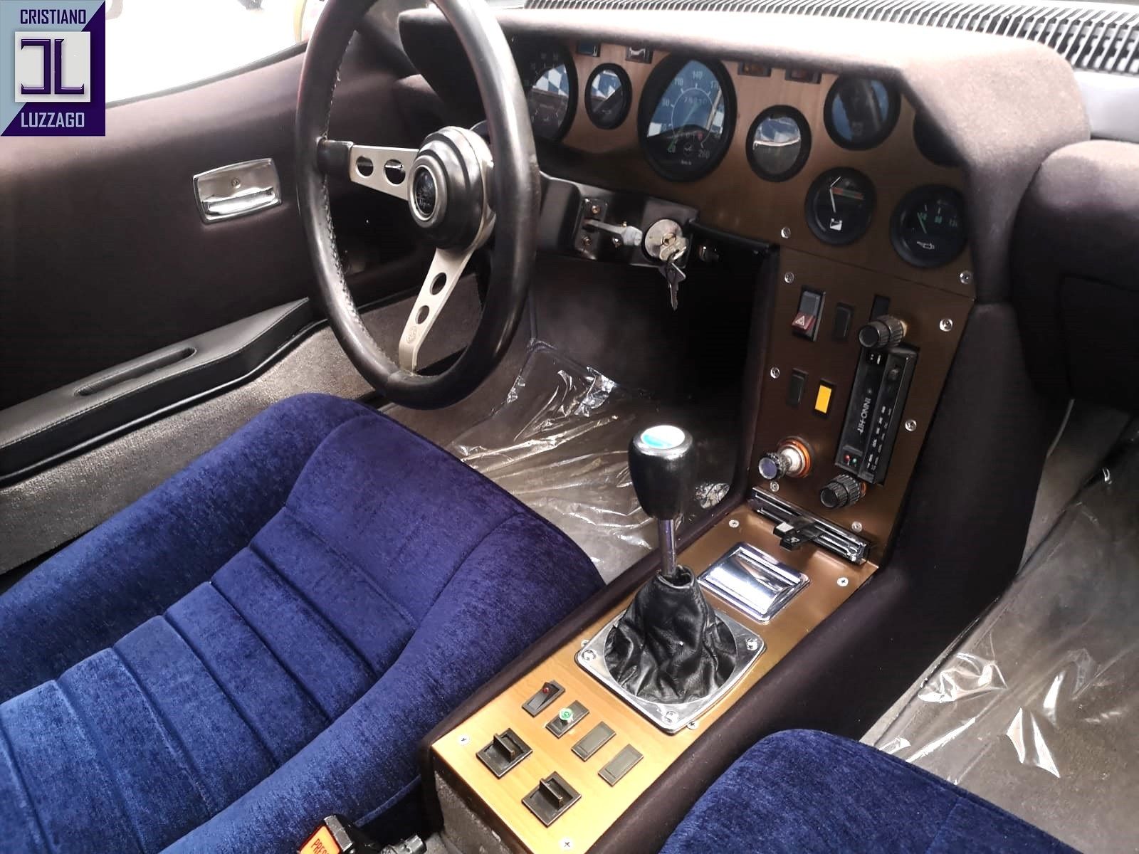 A 310 1600 39