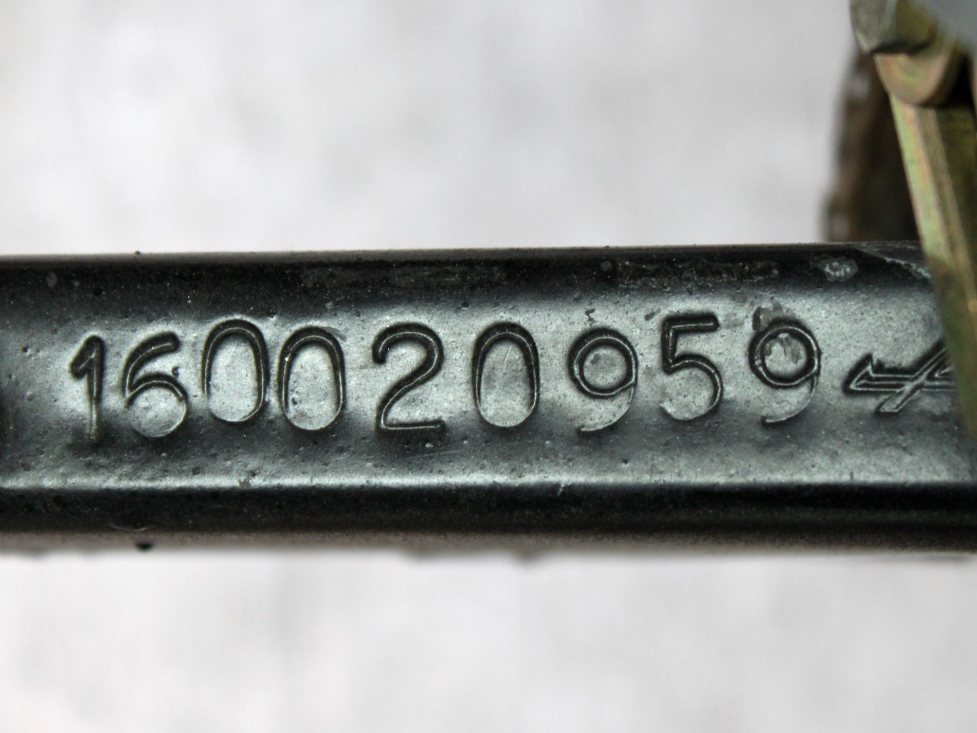 A 310 1600 73
