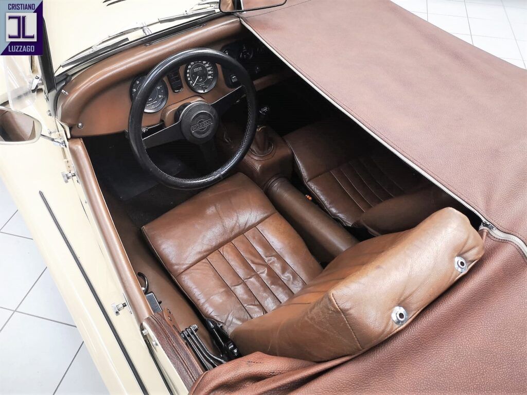 Morgan Plus 8 11