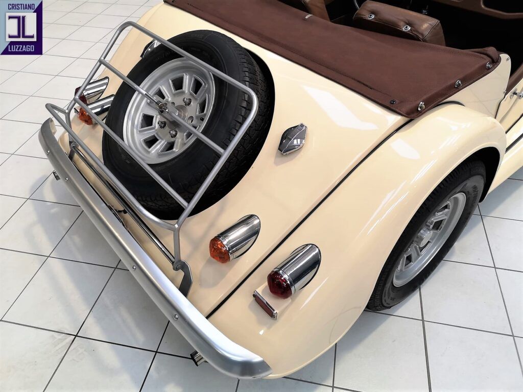 Morgan Plus 8 30