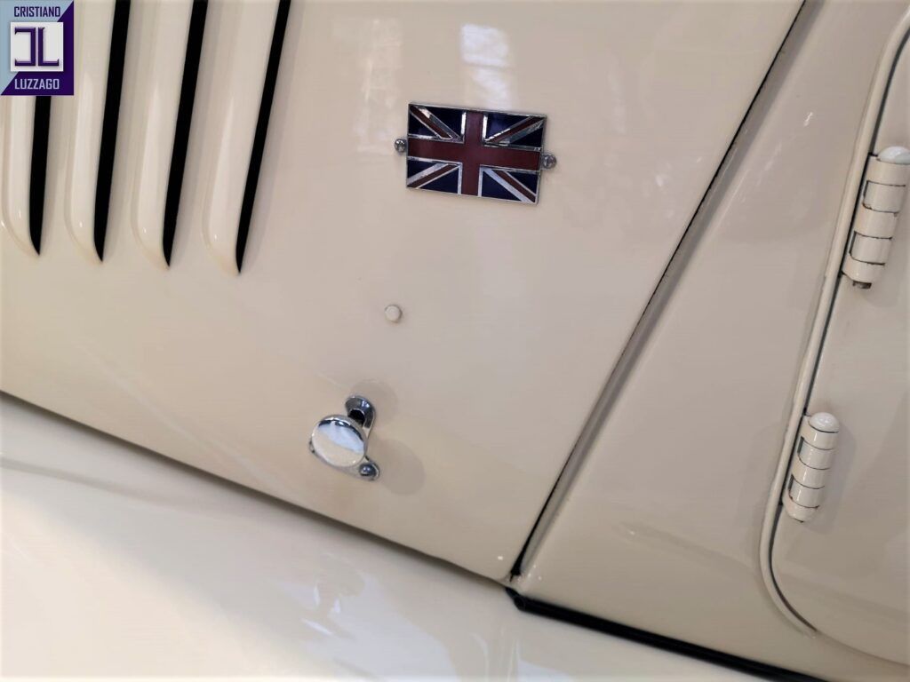 Morgan Plus 8 33