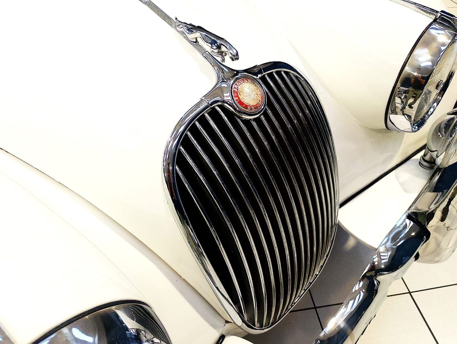 Jaguar Xk 150 3.4 Dhc Rhd Automatic 17