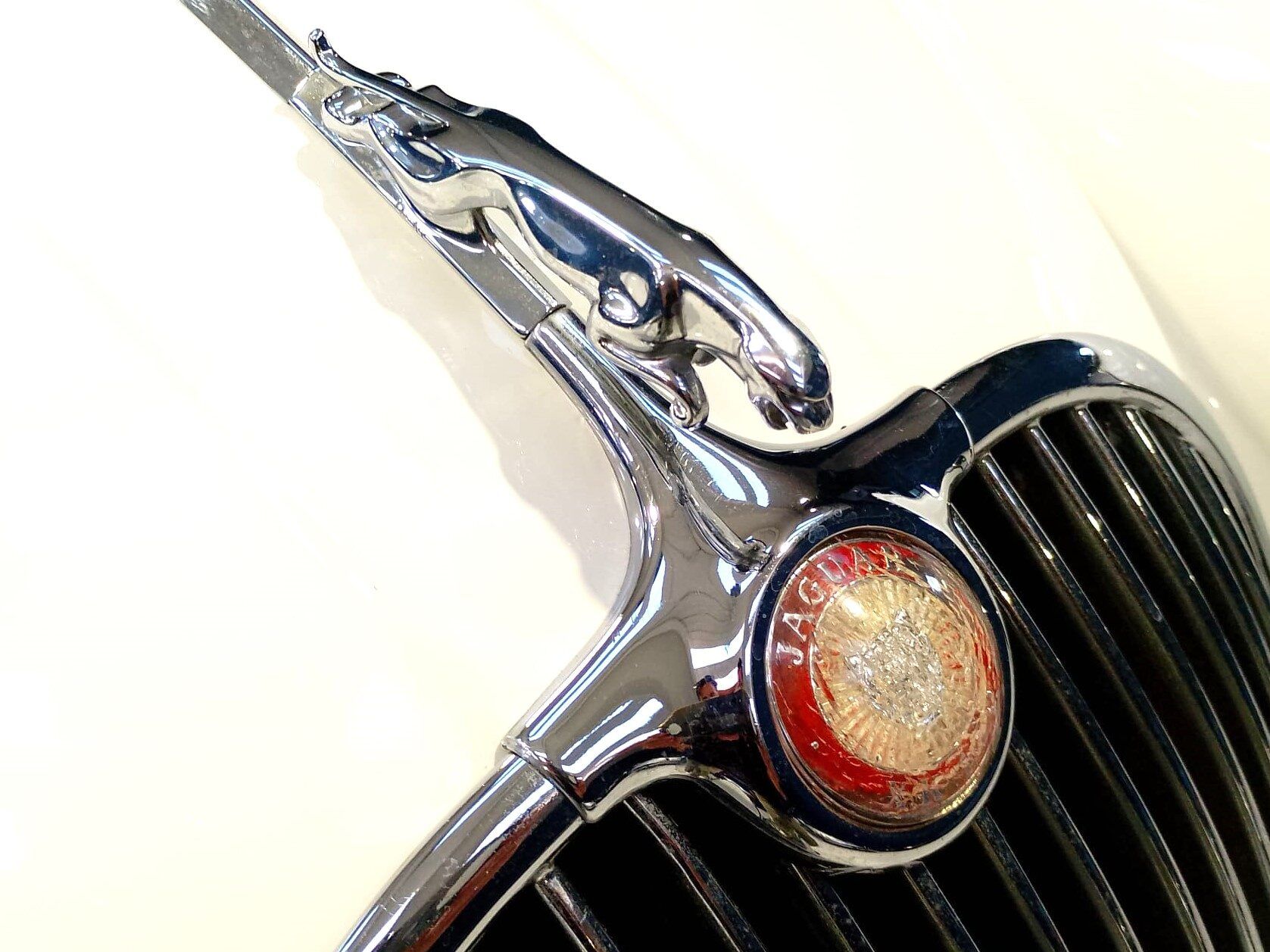 Jaguar Xk 150 3.4 Dhc Rhd Automatic 18