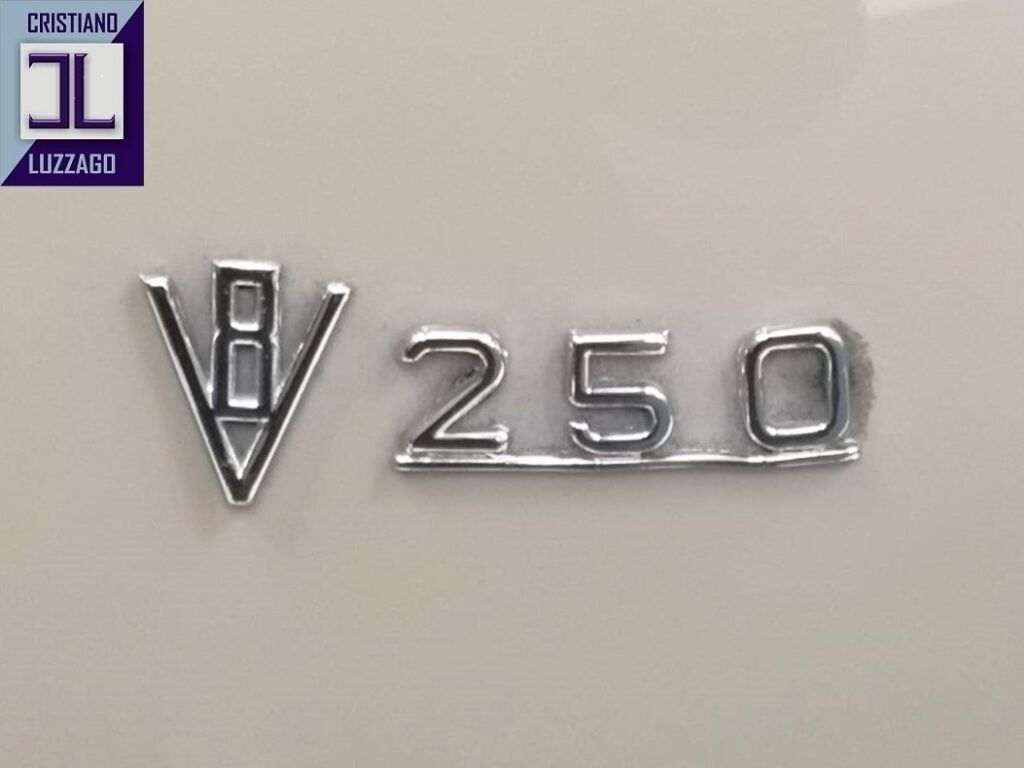 V8 Saloon 57