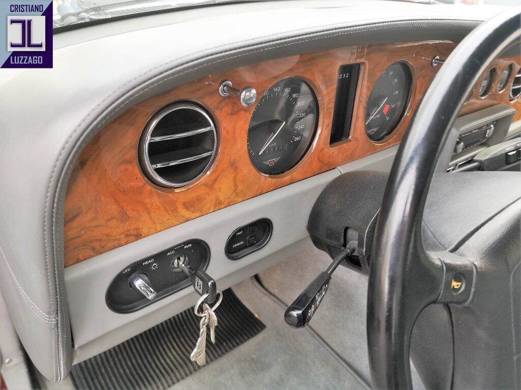 Bentley Brooklands 17