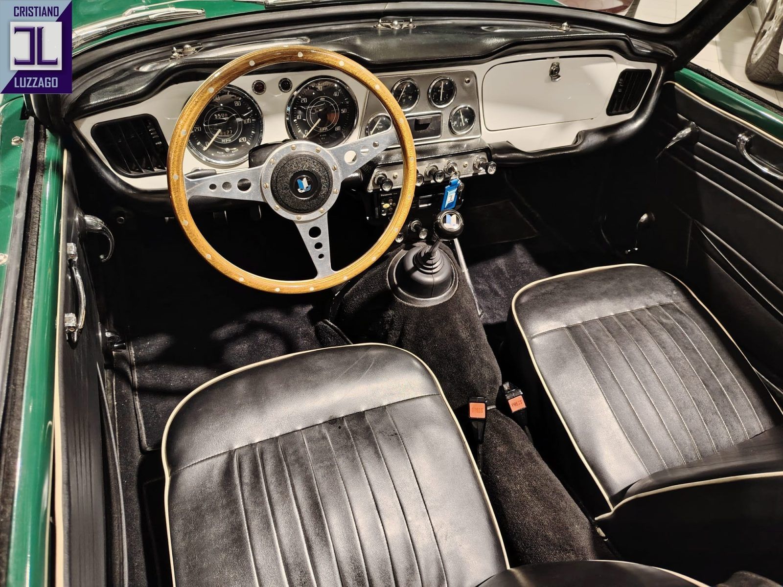 Triumph Tr4 23