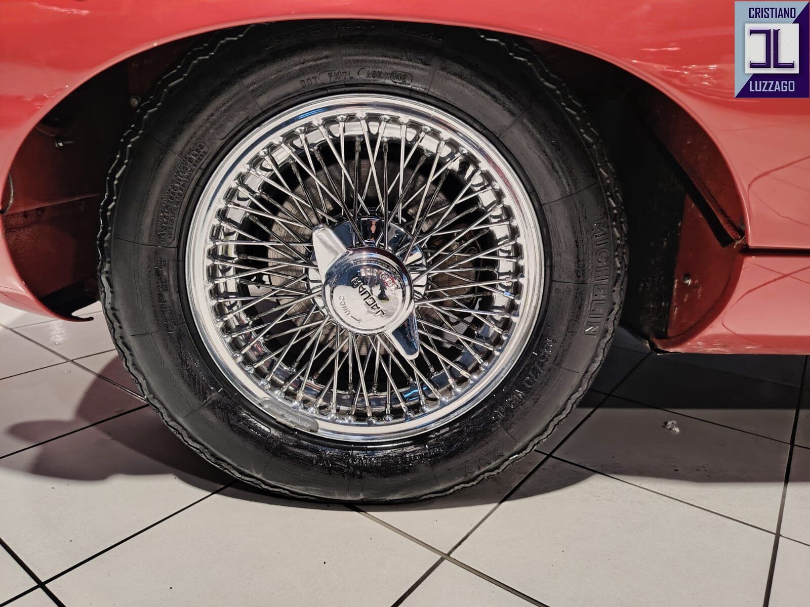 Jaguar E Type 3.8 Ots 14